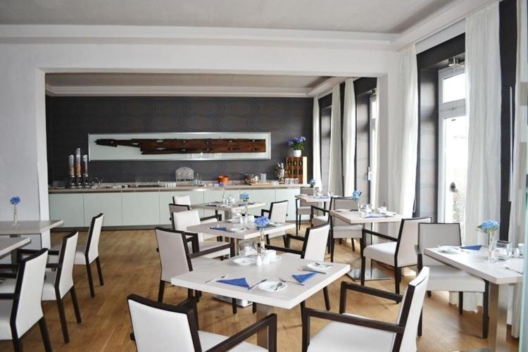 Hafenhotel Pommernyacht اوكرموند المظهر الخارجي الصورة